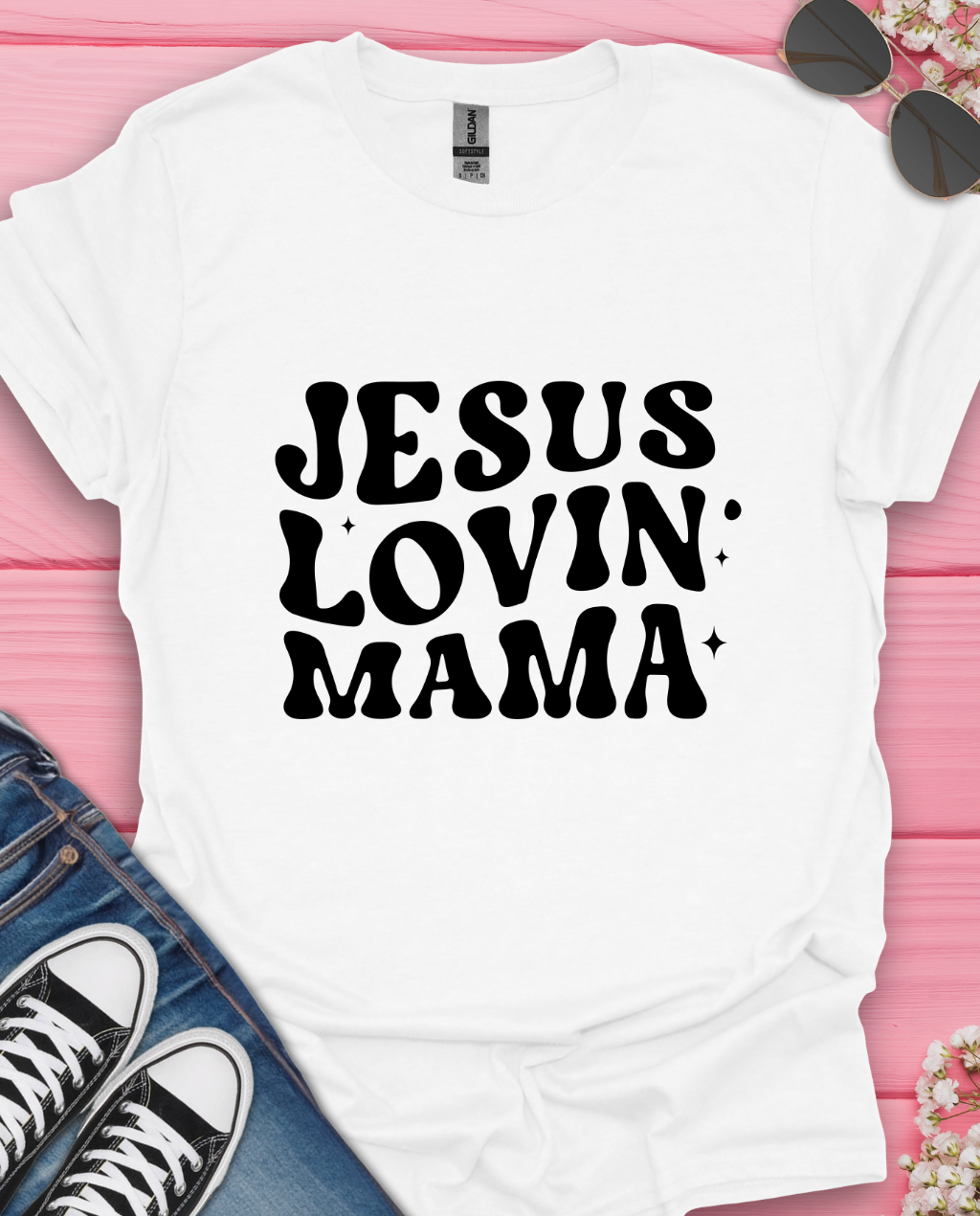 Jesus lovin Mama T-Shirt